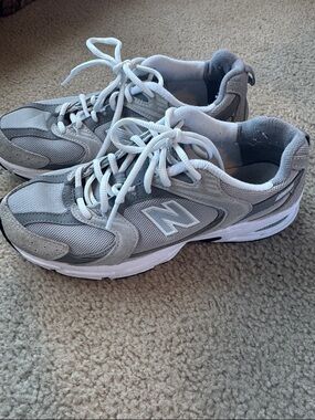 New Balance 530 Light Gray Mesh & Suede Sneakers